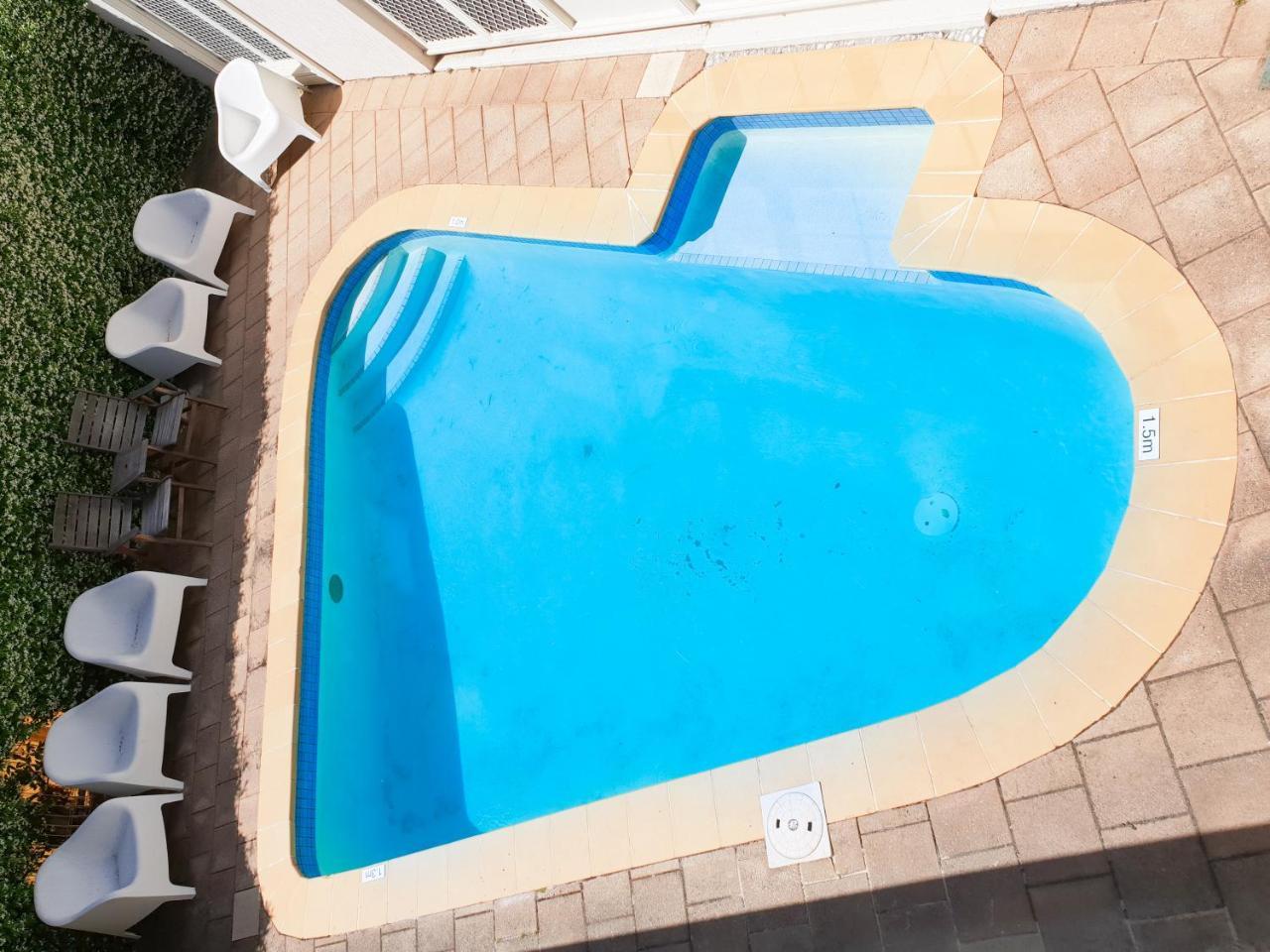 Smugglers Inn Studio Apartments Victor Harbor Exterior photo